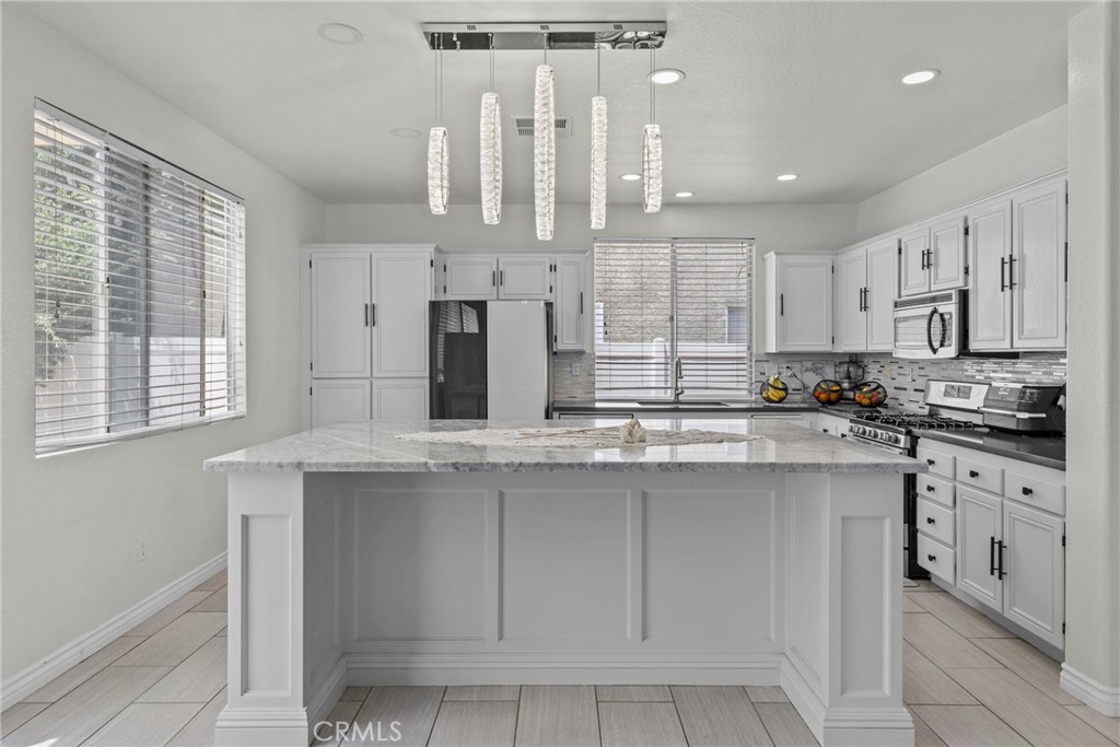 27051 Featherhill Dr.