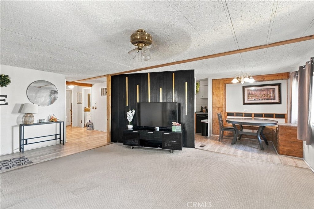 350 E San Jacinto 156