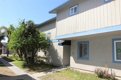 9240 Date Street 4C Fontana CA 92335