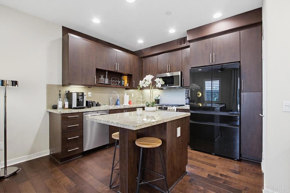 2115 Cosmo Way, San Marcos CA 92078