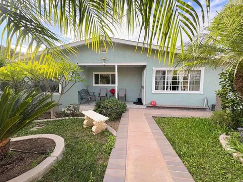 431 Debby Street, Fallbrook, CA 92028 - MLS#: NDP2600165