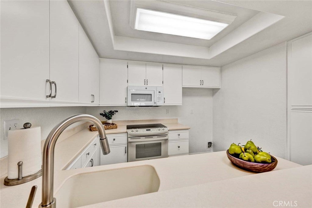 22 Aruba, Laguna Niguel CA 92677 - Photo 9