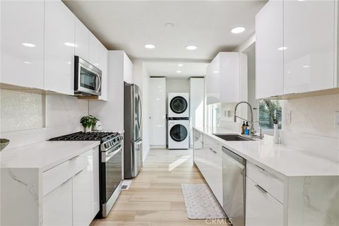 142 Marion Boulevard Fullerton CA 92835