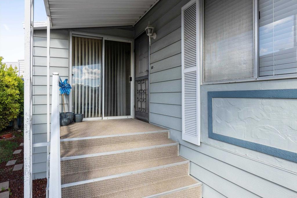 650 S Rancho Santa Fe Road 256