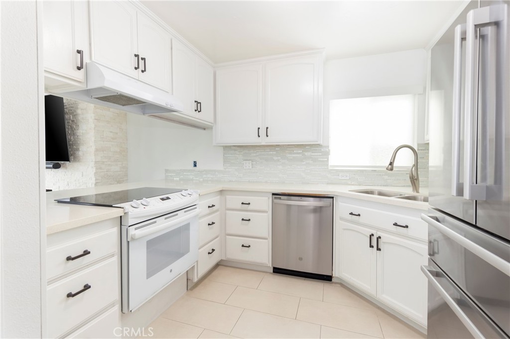 Balboa Peninsula (Residential) (BALP) - Residential Lease