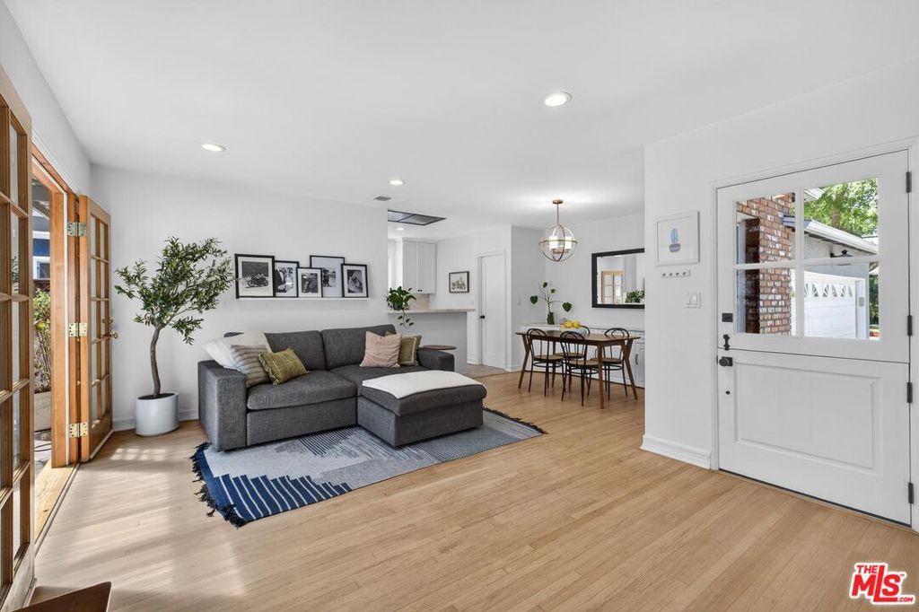 Photo of 5419 Berryman Avenue, Culver City, CA 90230 (MLS # 26671783)