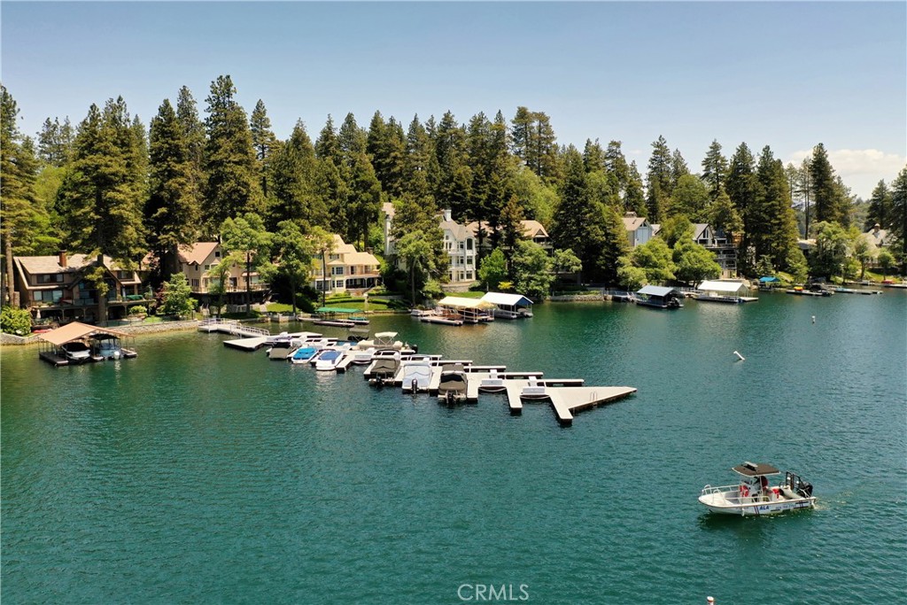 Arrowhead Woods (AWHW) - Residential