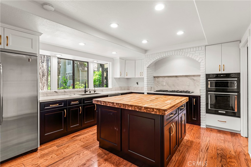 Arrowhead Woods (AWHW) - Residential