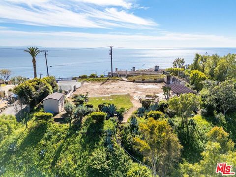 Photo of 21535 Deerpath Lane, Malibu, CA 90265 (MLS # 26657625)