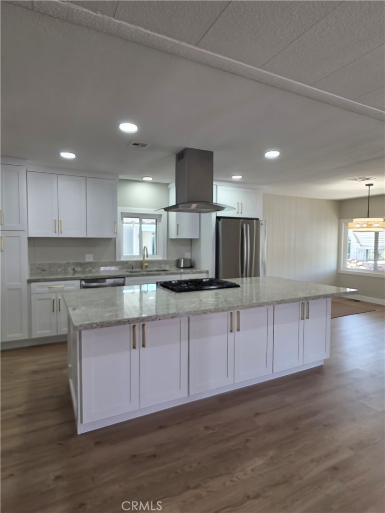 620 Lake Ridge Way 45