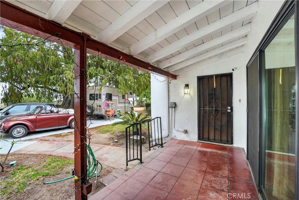 825 S Bluff
