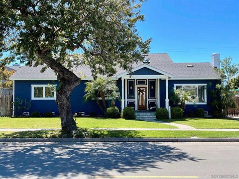 Photo of 950 Cabrillo Ave Ave, Coronado, CA 92118 (MLS # 260005617SD)