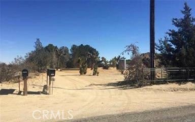 7494 Mojave Tropico Rd