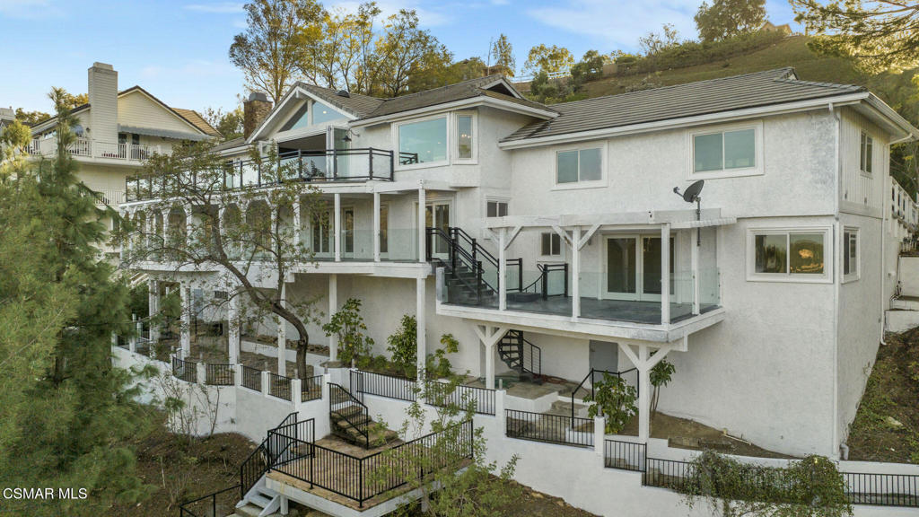 54 Saddlebow Road