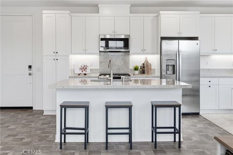 Photo of 1401 Lasso Way #304, Rancho Mission Viejo, CA 92694 (MLS # OC26088838)