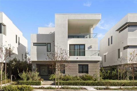 16376 Veterans Tustin CA 92782