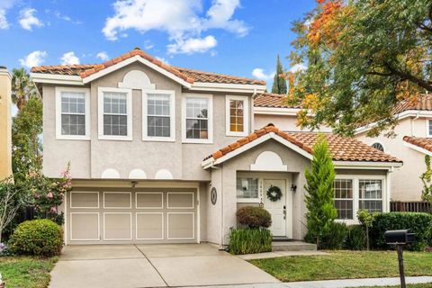Photo of 1609 Mission Springs Circle, San Jose, CA 95131 (MLS # ML82027510)