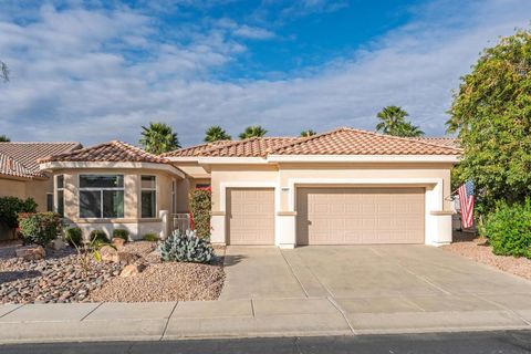 Photo of 35907 Royal Vista Way, Palm Desert, CA 92211 (MLS # 219142067DA)