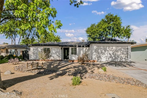 Photo of 44947 Lorimer Avenue AVE, Lancaster, CA 93534 (MLS # SR26204628)