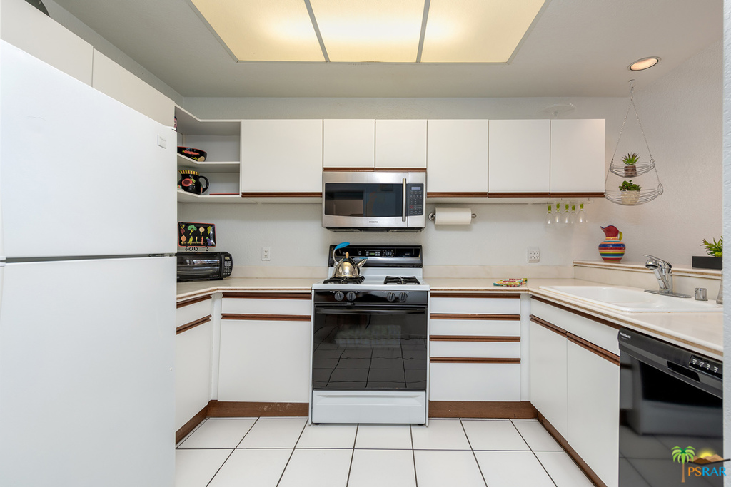 Summerset Springs - Residential