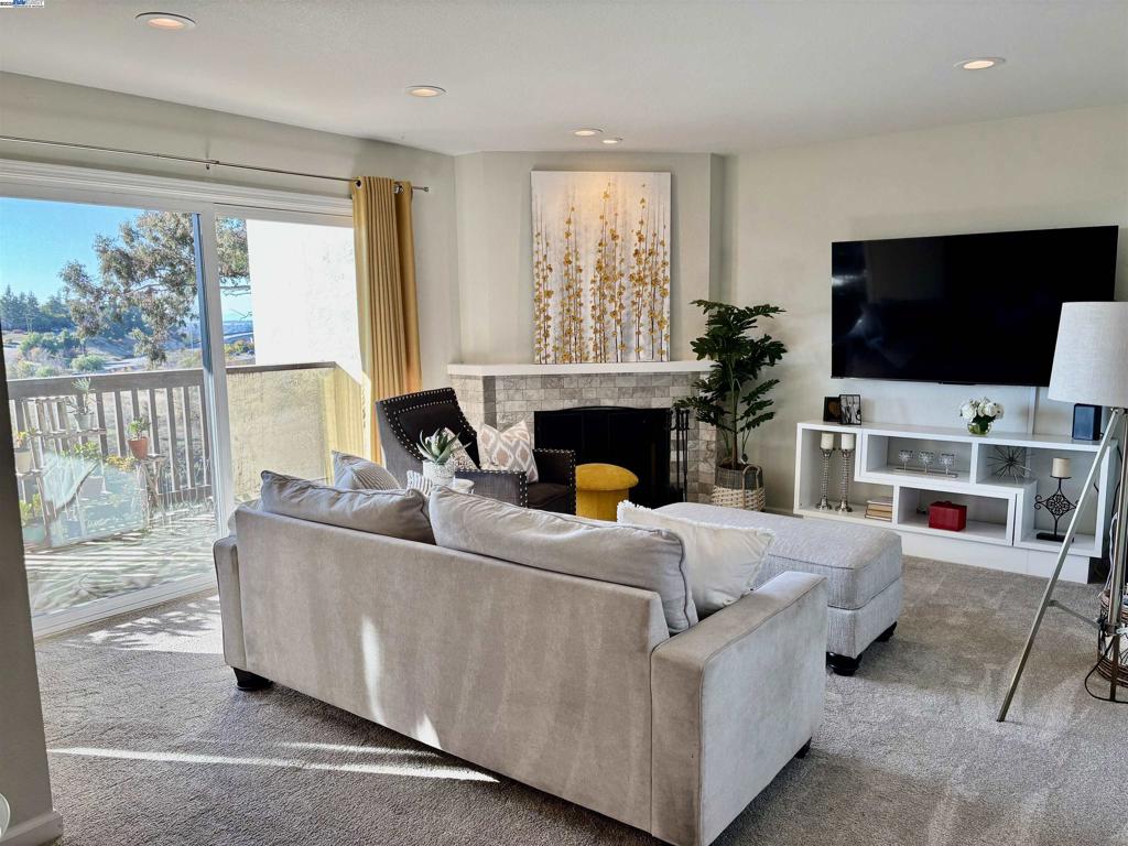 MESA VERDE - Residential