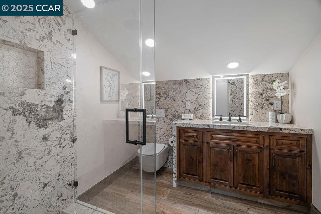 RANCHO SAN RAMON - Residential