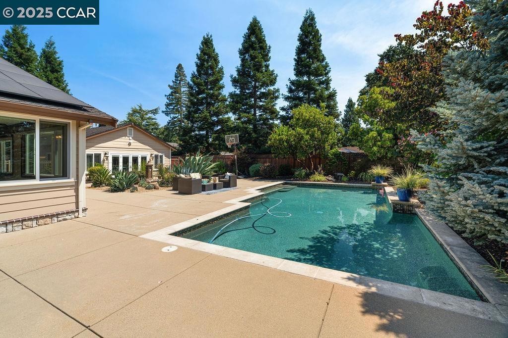 RANCHO SAN RAMON - Residential