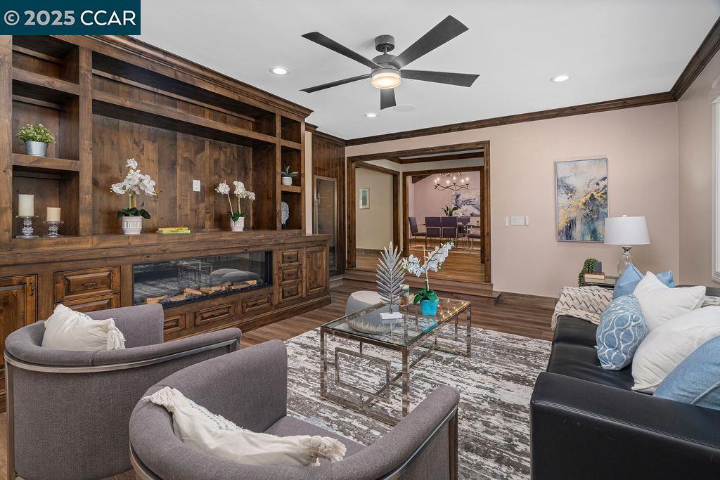 RANCHO SAN RAMON - Residential