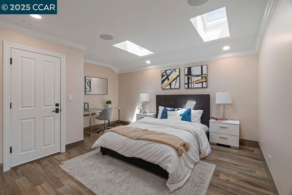 RANCHO SAN RAMON - Residential