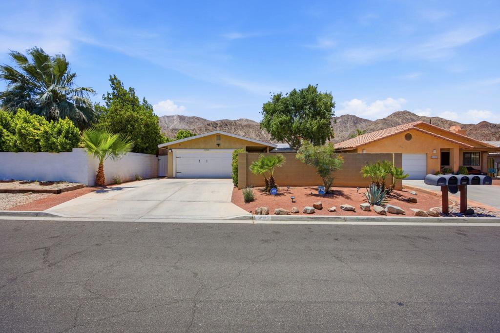 51925 Avenida Vallejo