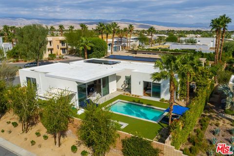 Photo of 4304 Vantage Lane, Palm Springs, CA 92262 (MLS # 26673695)