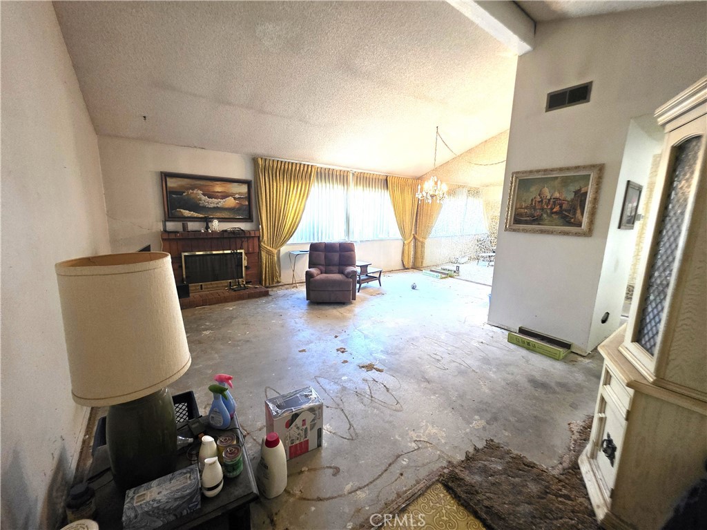 Properties 1 2108 Ardenwood Avenue