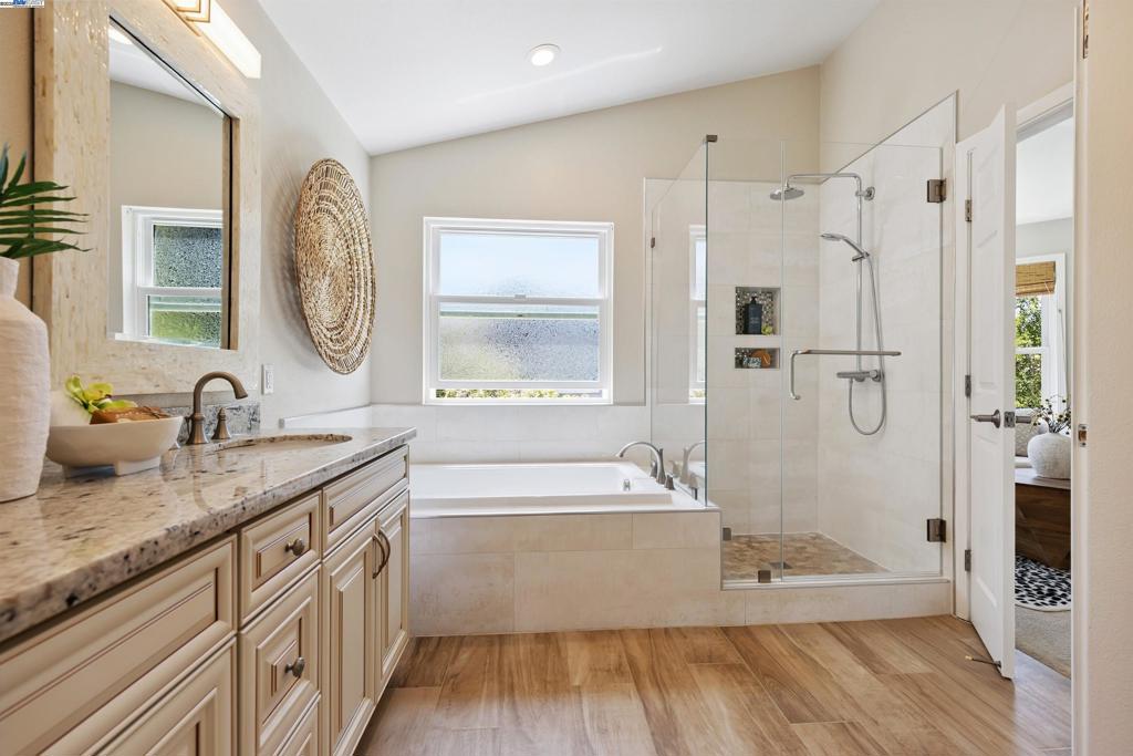 SILVERWOOD - Residential