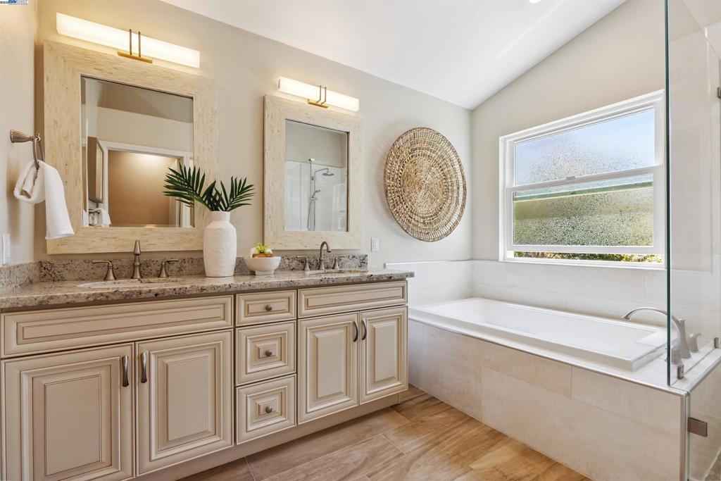 SILVERWOOD - Residential