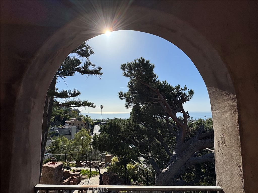 573 Temple Hills Drive