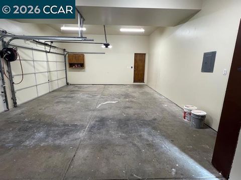 Tiny photo for 5535 5535 Merritt Dr Dr, Concord, CA 94521 (MLS # 41126346)