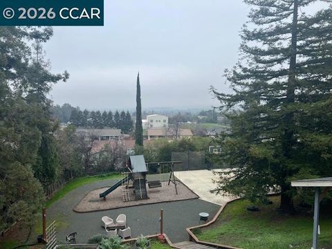 Tiny photo for 5535 5535 Merritt Dr Dr, Concord, CA 94521 (MLS # 41126346)