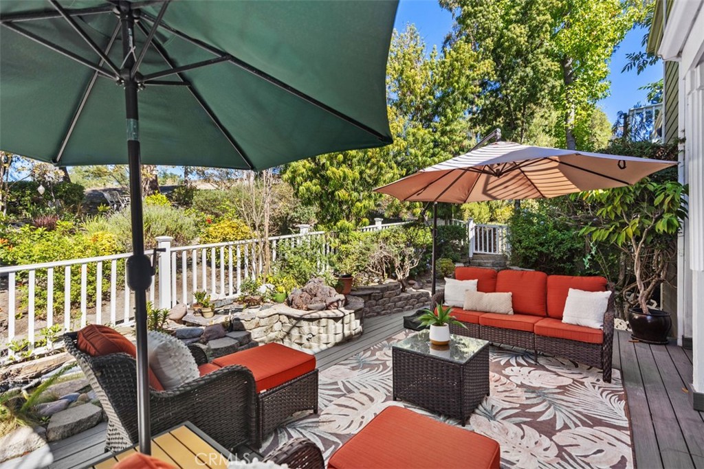 Village (TV) - Residential