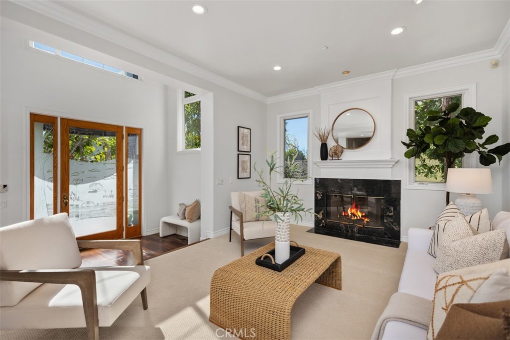 Village (TV) - Residential