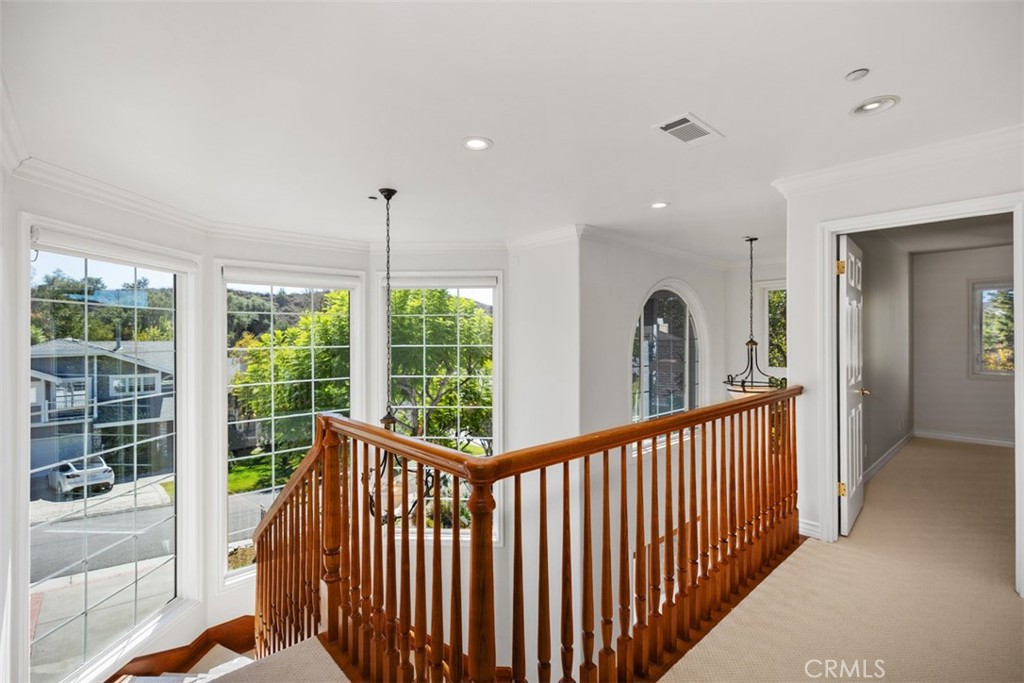 Village (TV) - Residential