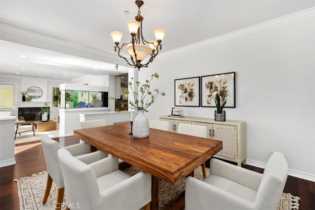 Village (TV) - Residential