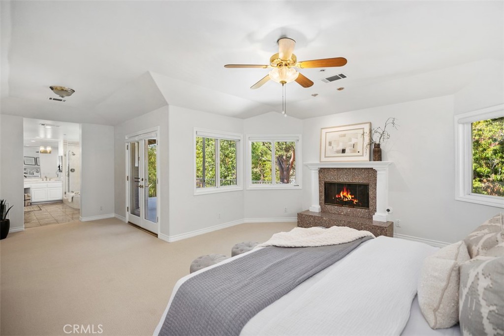 Village (TV) - Residential