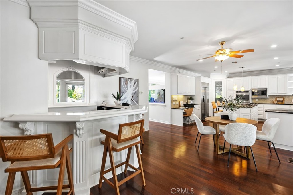 Village (TV) - Residential