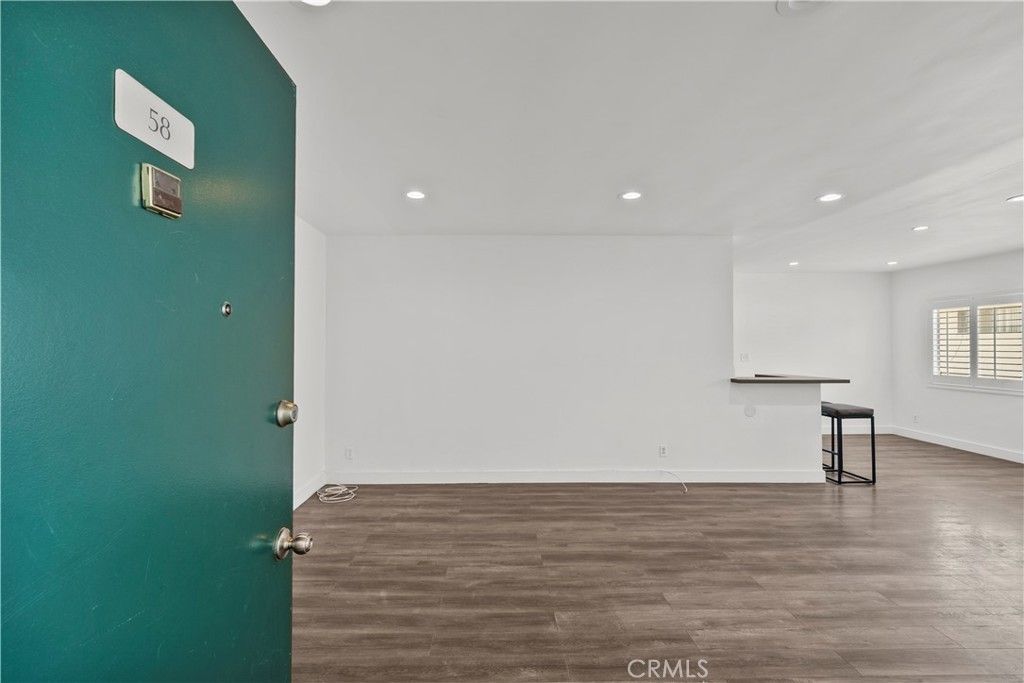 Photo of 5328 Newcastle Avenue #58, Encino, CA 91316 (MLS # SR25099873)