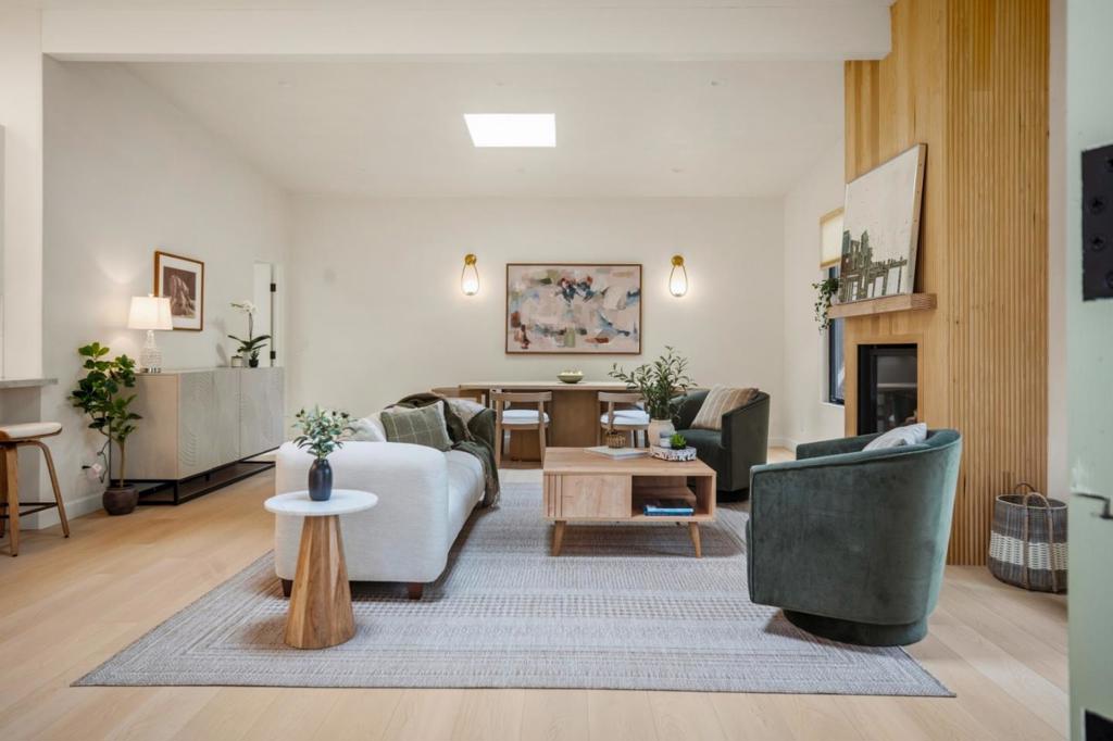 4158 El Bosque Drive