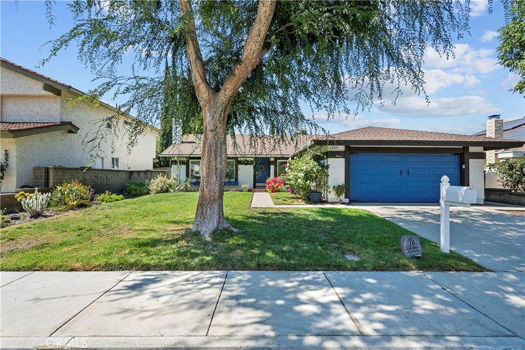 This beautifully upgraded single-story home features 3 bedrooms and 2 bathrooms, tucked away on a peaceful cul-de-sac. Step into a bright and inviting layout with stylish updates throughout. The backyard is perfect for entertaining with an in-ground jacuzzi, cozy fire pit, and plenty of space to gather. Located in one of Valencia’s most desirable neighborhoods, you’ll enjoy close proximity to parks, schools, shopping, dining, and easy freeway access.
Don’t miss this opportunity to own a move-in ready home with charm inside and out!