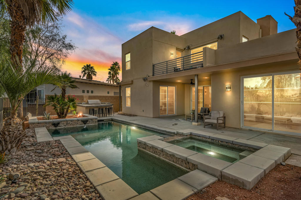 4315 Vantage Lane