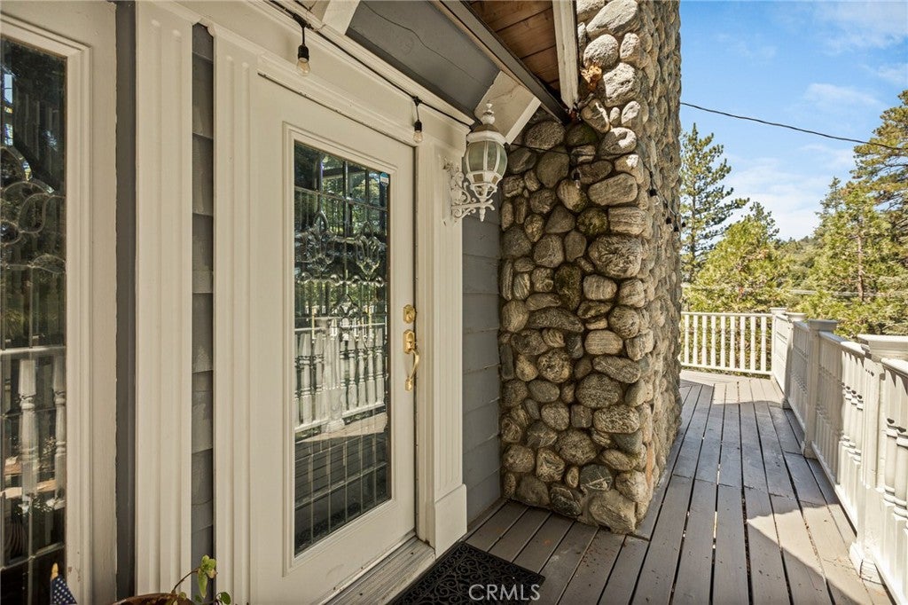 755 Grass Valley