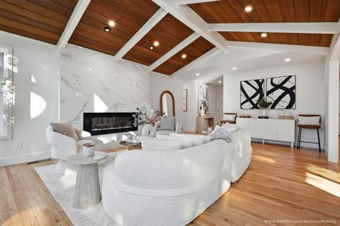 Tiny photo for 534 Flannery Street, Santa Clara, CA 95051 (MLS # ML82037530)