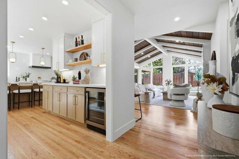 Tiny photo for 534 Flannery Street, Santa Clara, CA 95051 (MLS # ML82037530)